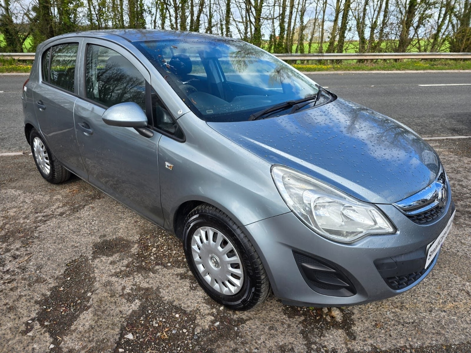 Used Vauxhall Corsa 2013 for sale - 78012856: Photo 2
