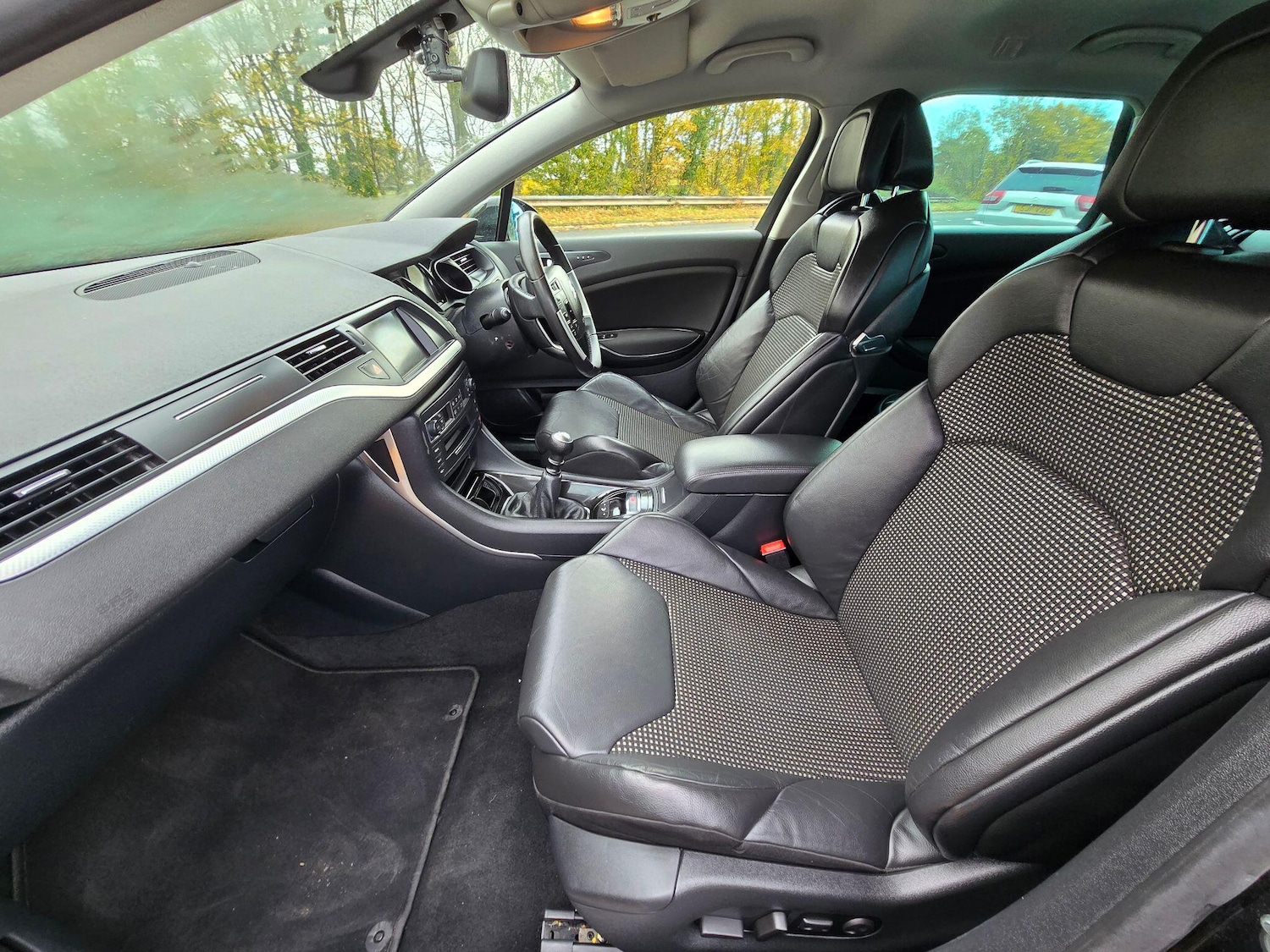 Used Citroen C5 2016 for sale - 76360729: Photo 9