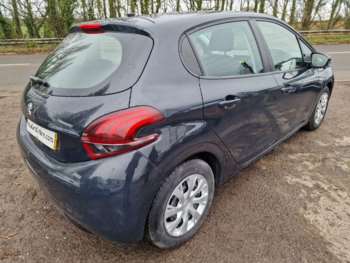 Used Peugeot 208 2017 for sale - 74810333: Photo