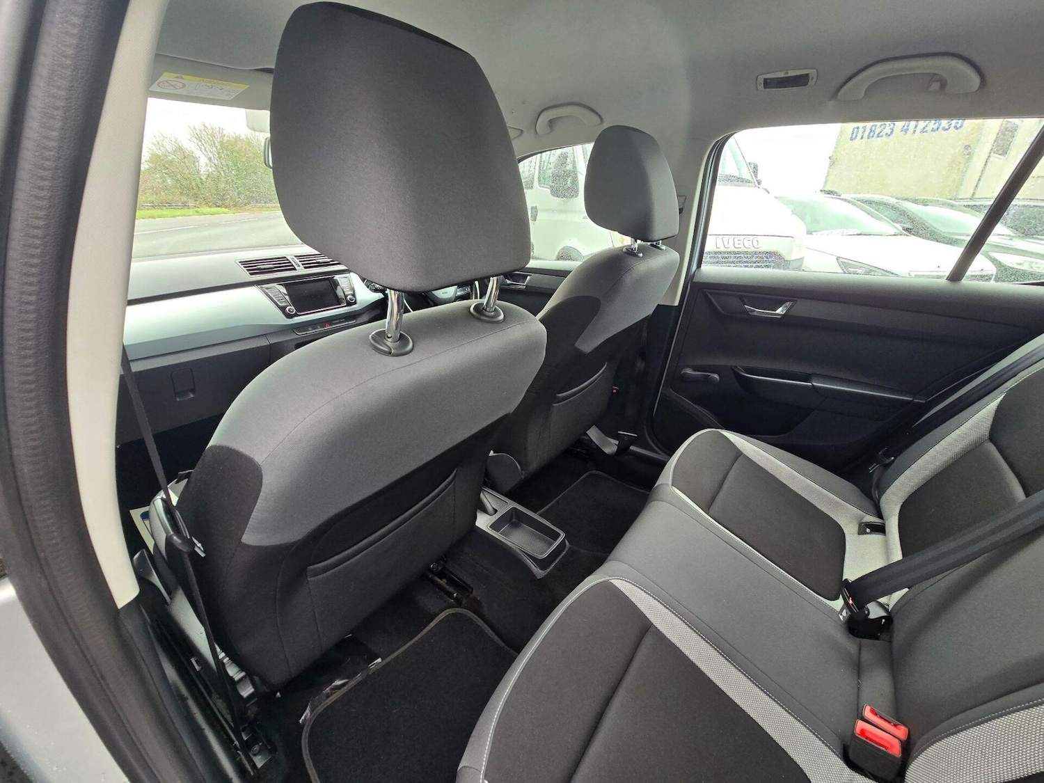 Used Skoda Fabia 2015 for sale - 76891879: Photo 17