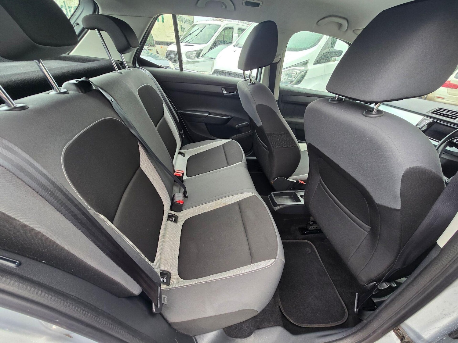 Used Skoda Fabia 2015 for sale - 76891879: Photo 19