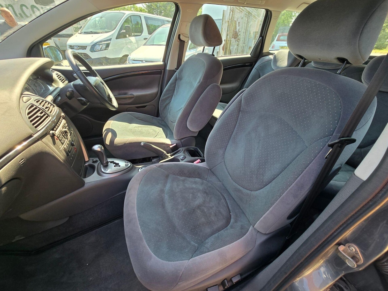 Used Citroen C5 2007 for sale - 76891841: Photo 16