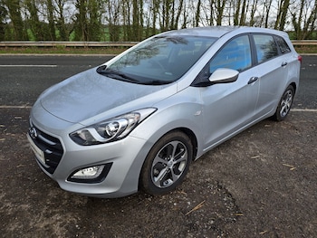 Used Hyundai i30 2015 for sale - 77340669: Photo