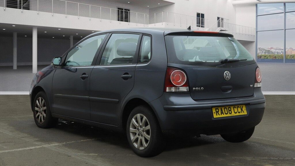 Used Volkswagen Polo 2008 for sale - 77375895: Photo 4