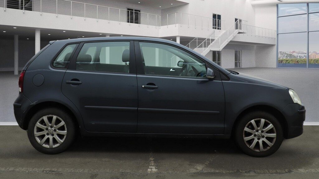 Used Volkswagen Polo 2008 for sale - 77375895: Photo 6