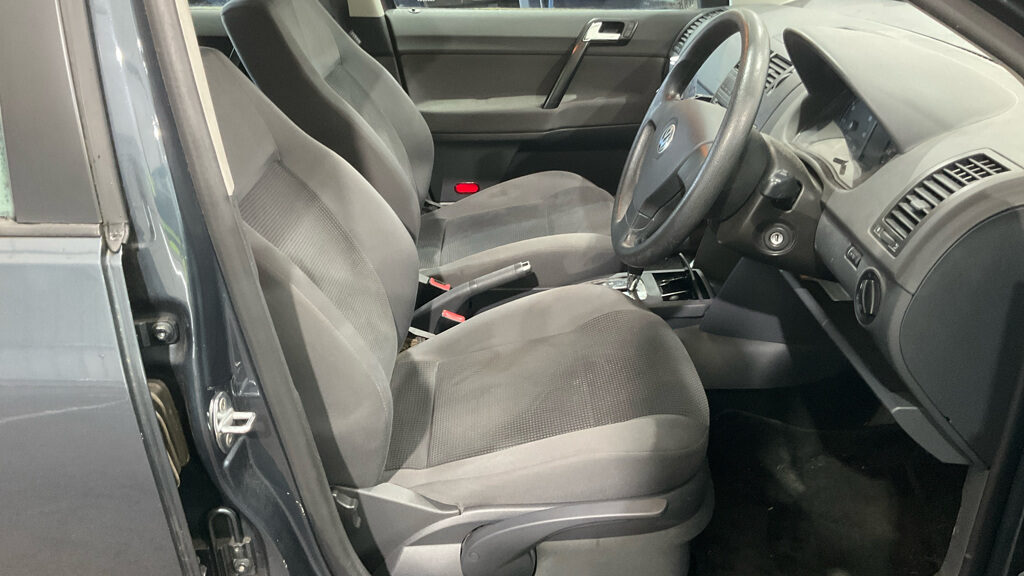 Used Volkswagen Polo 2008 for sale - 77375895: Photo 8