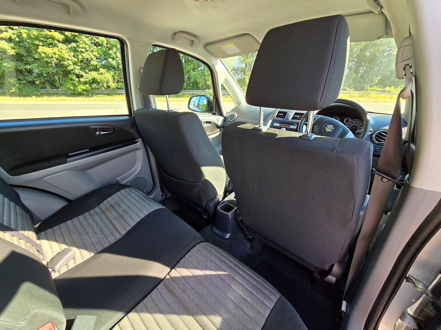 Used Suzuki SX4 2010 for sale - 76238591: Photo 20