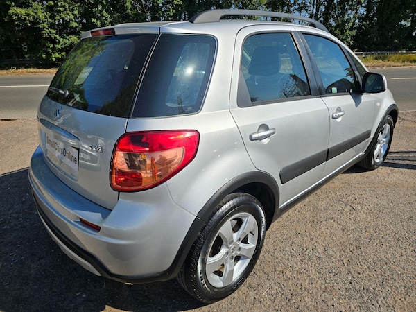 Used Suzuki SX4 2010 for sale - 76238591: Photo 7