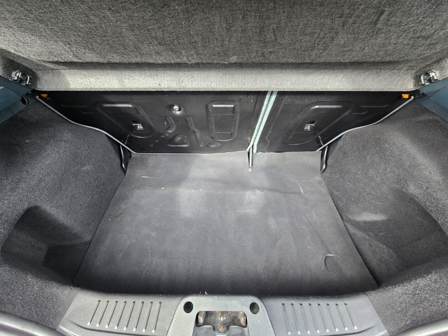 Used Ford Fiesta 2009 for sale - 77818153: Photo 22