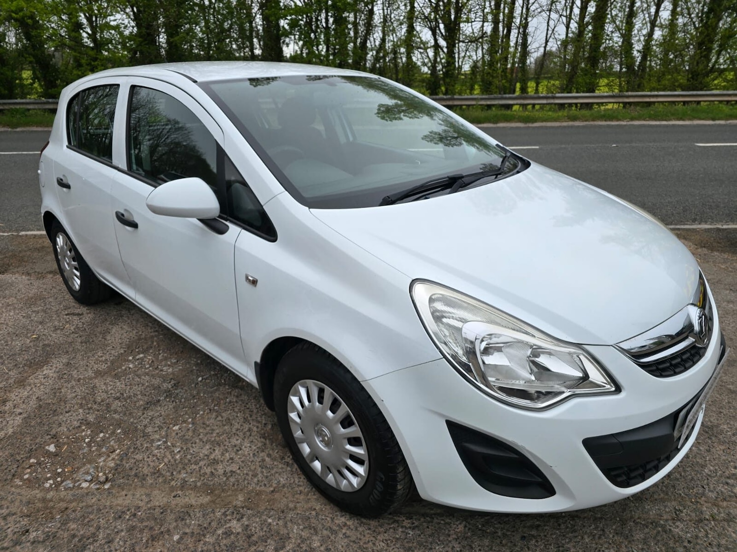 Used Vauxhall Corsa 2012 for sale - 78201592: Photo 2