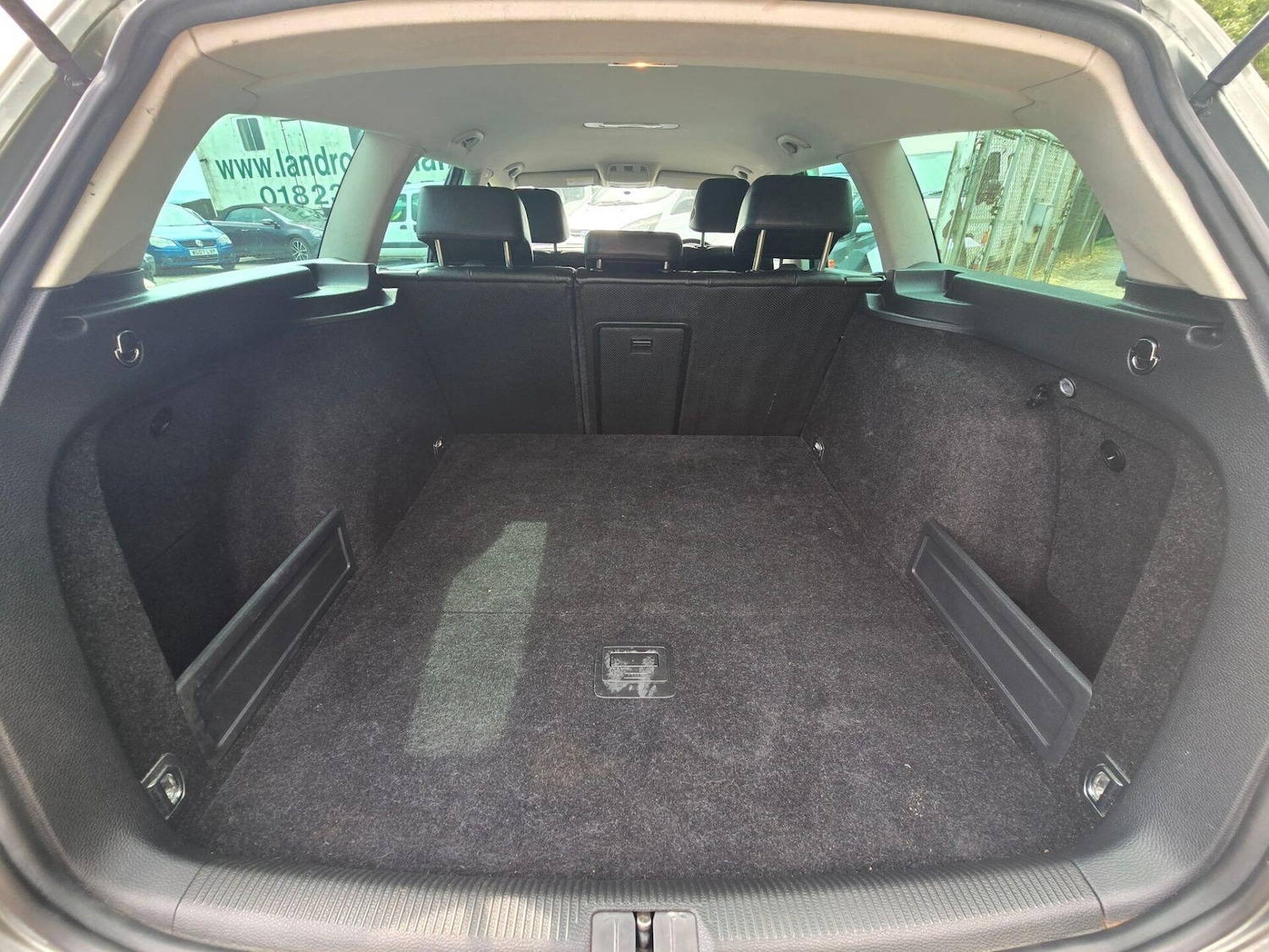 Used Volkswagen Passat 2006 for sale - 76891850: Photo 25