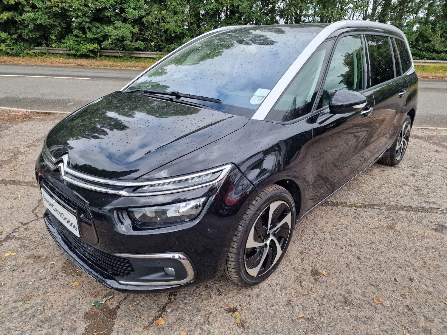 Used Citroen C4 Grand Picasso 2017 for sale - 76891849: Photo 3