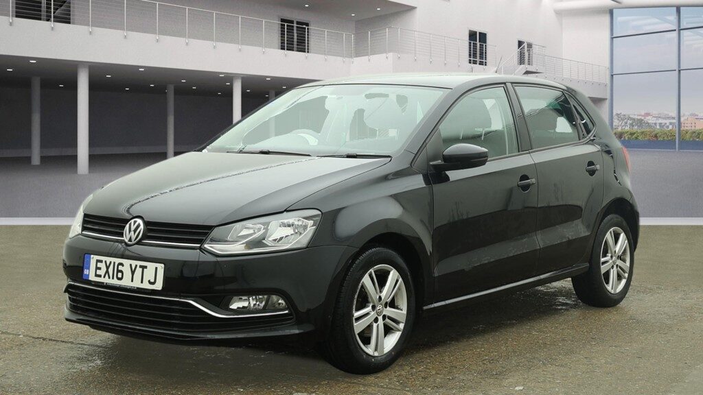 Used Volkswagen Golf 2016 for sale - 77340666: Photo 2