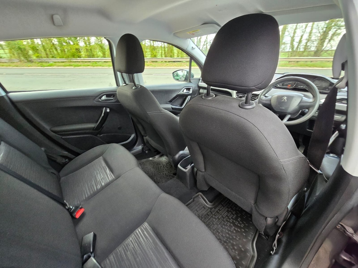 Used Peugeot 208 2018 for sale - 78053182: Photo 16