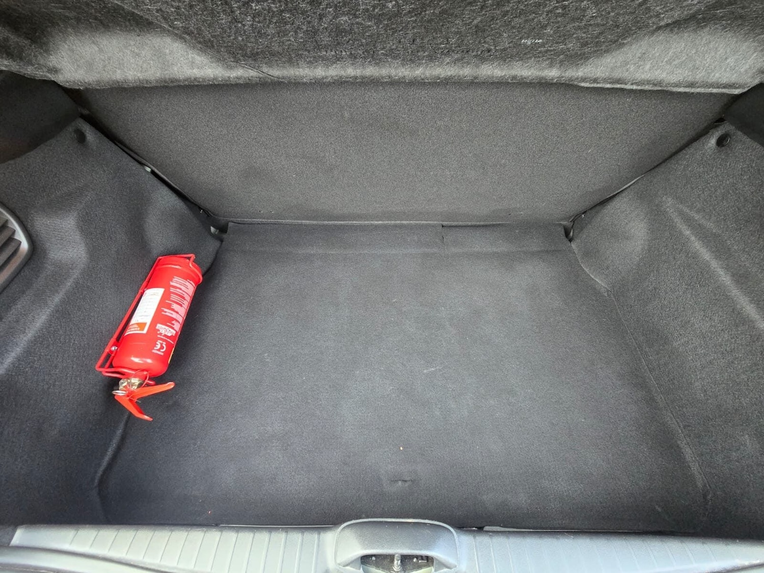 Used Peugeot 208 2018 for sale - 78053182: Photo 21