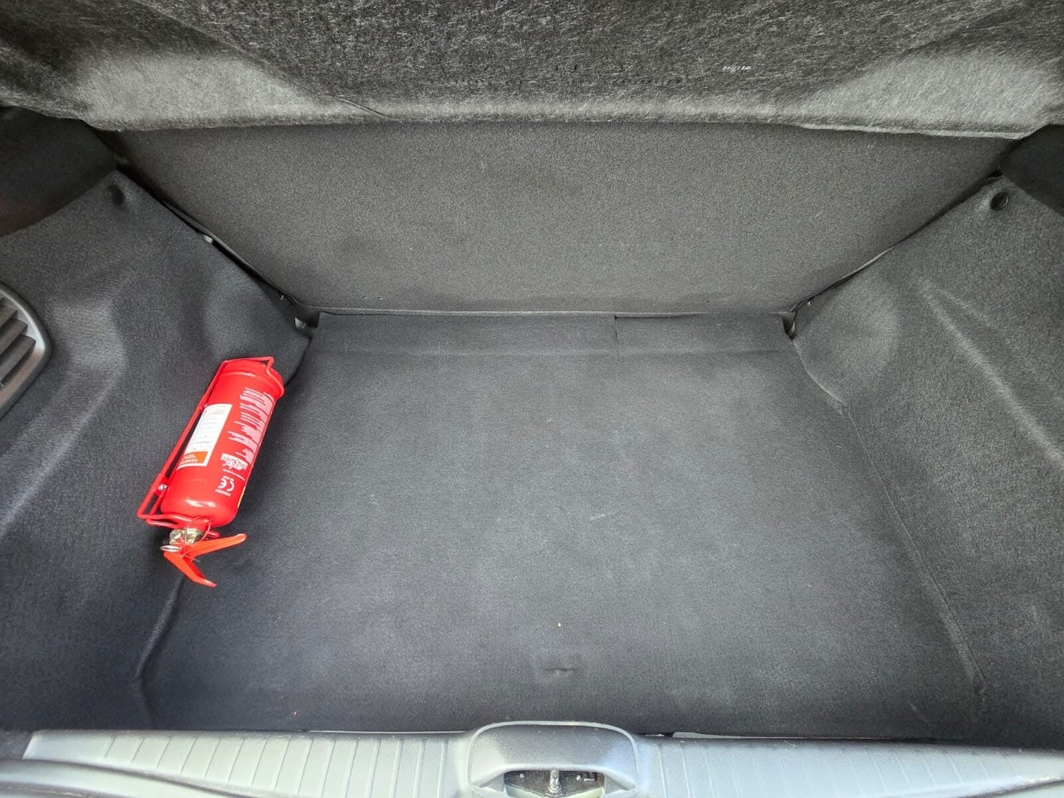 Used Peugeot 208 2018 for sale - 78053182: Photo 22