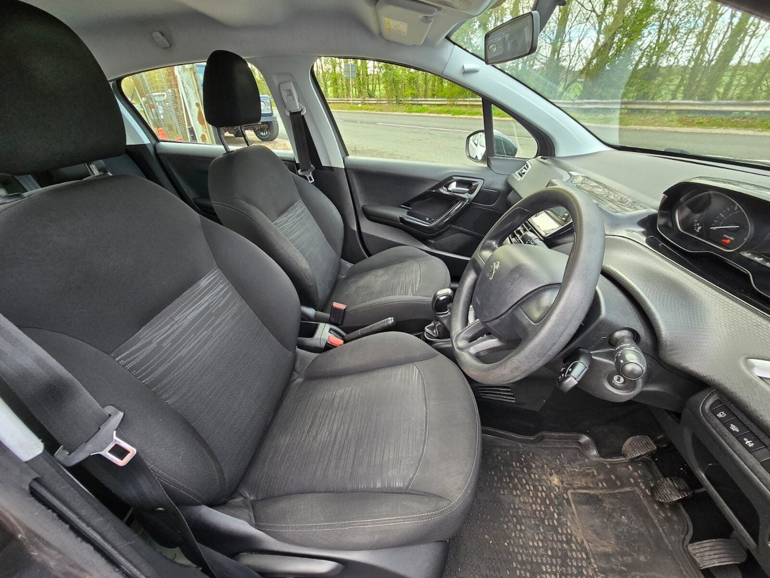 Used Peugeot 208 2018 for sale - 78053182: Photo 9