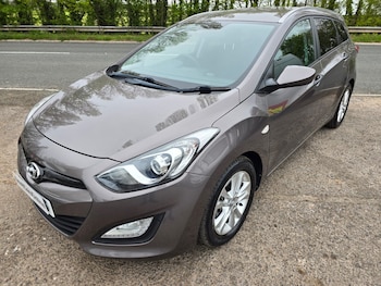 Used Hyundai i30 2013 for sale - 78201583: Photo