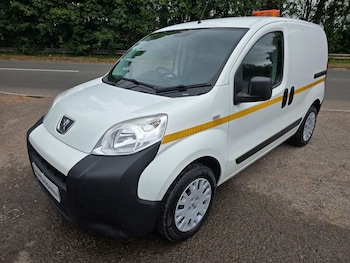 Used Peugeot Bipper 2017 for sale - 76072466: Photo