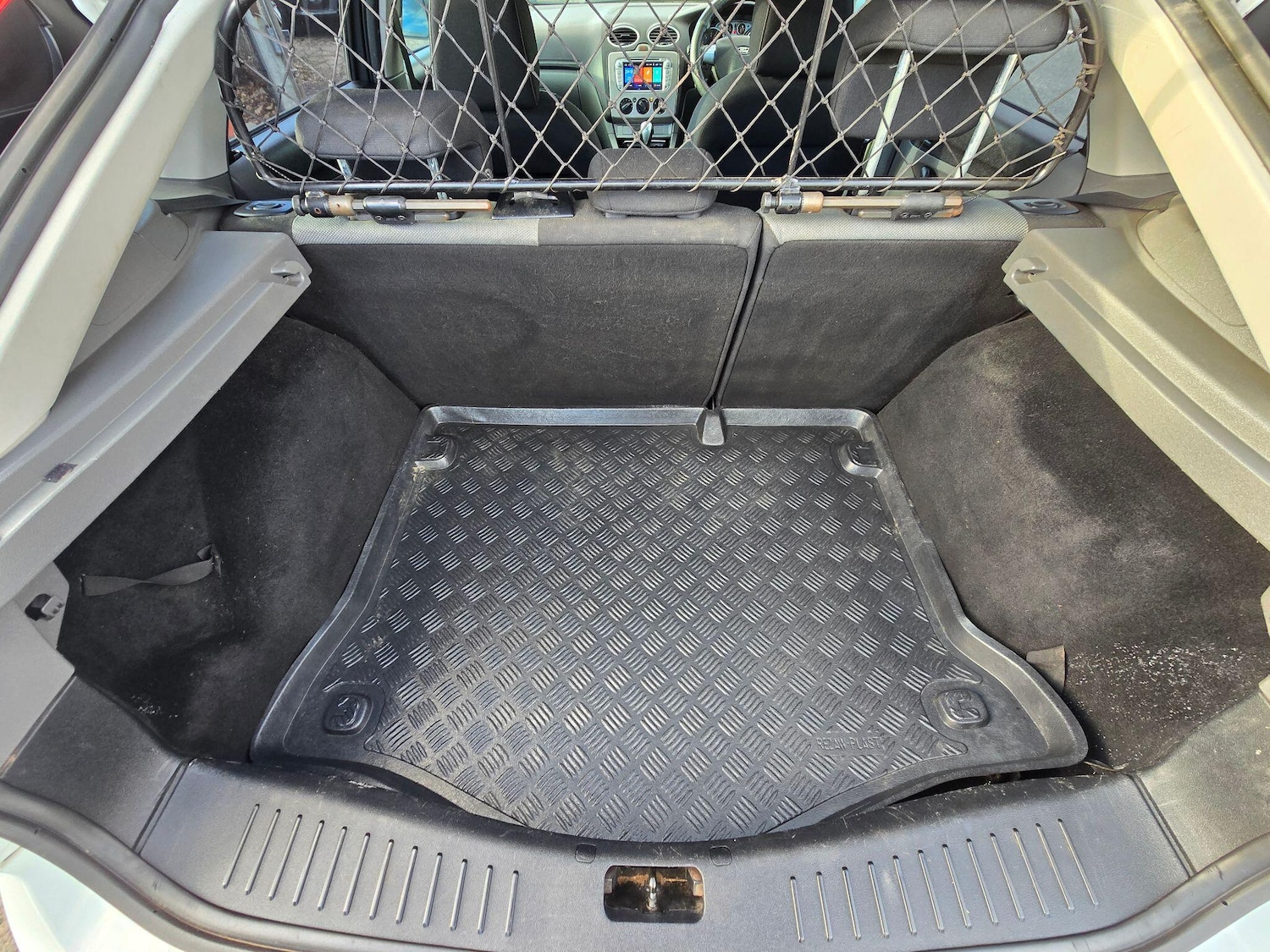 Used Ford Focus 2009 for sale - 76633015: Photo 23