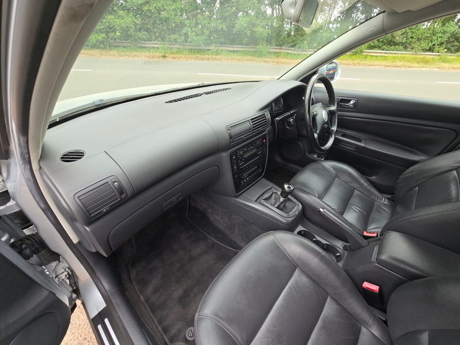 Used Volkswagen Passat 2003 for sale - 77461316: Photo 12