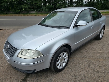 Used Volkswagen Passat 2003 for sale - 77461316: Photo