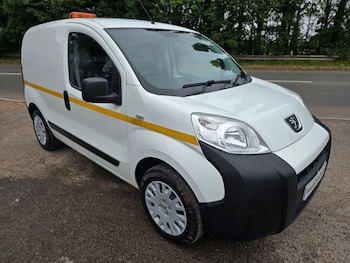 Used Peugeot Bipper 2017 for sale - 76891843: Photo