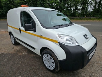 Used Peugeot Bipper 2017 for sale - 76891843: Photo