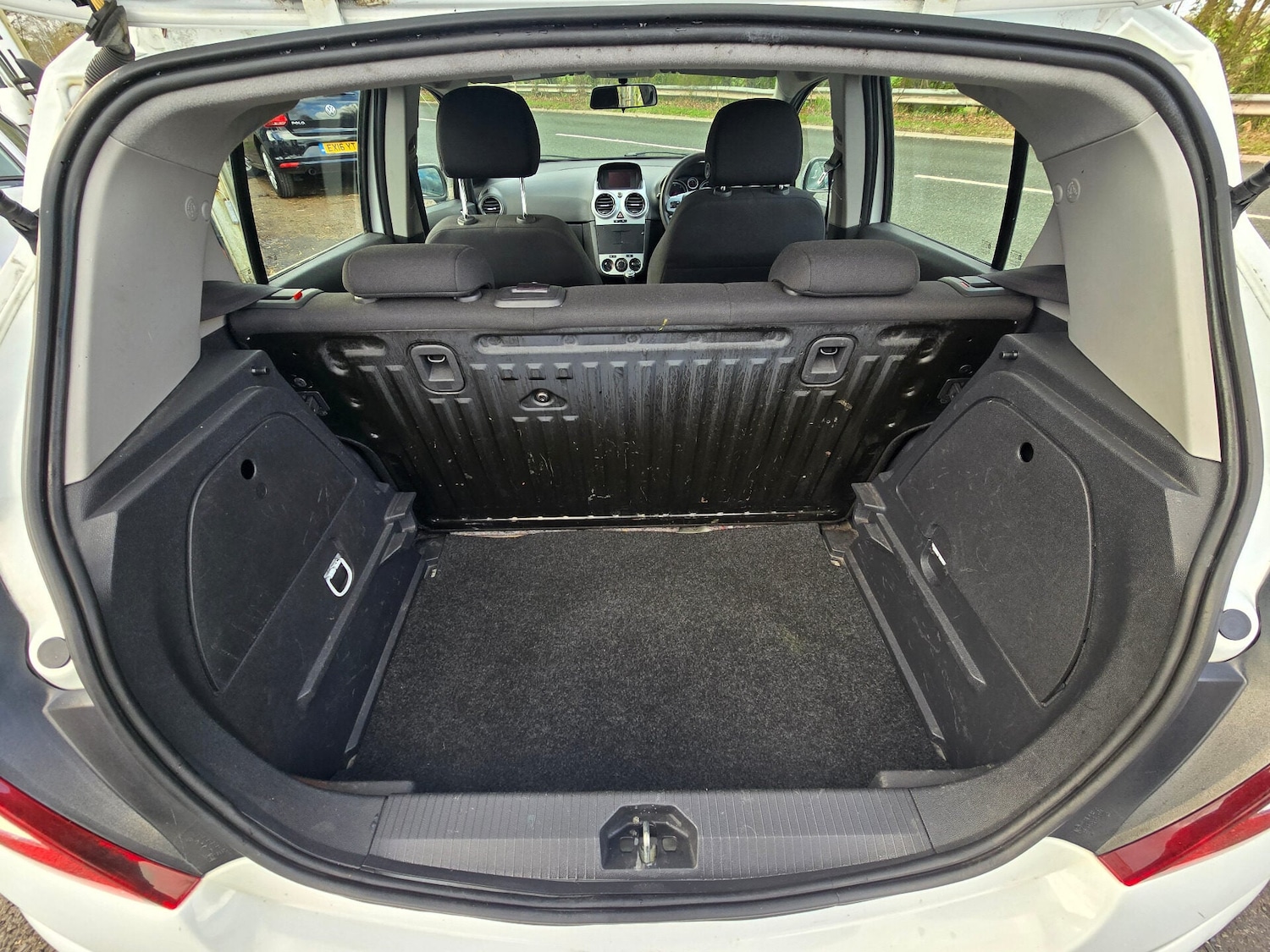 Used Vauxhall Corsa 2015 for sale - 77651540: Photo 21