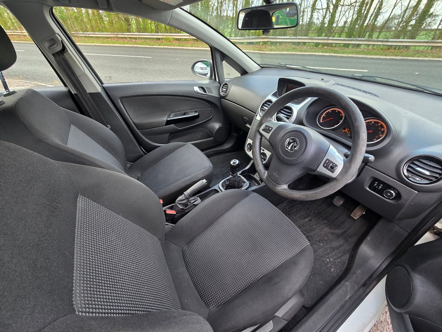 Used Vauxhall Corsa 2015 for sale - 77651540: Photo 9