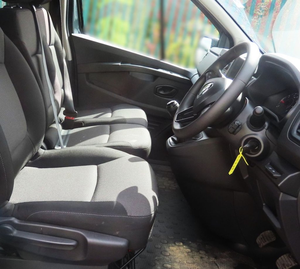 Used Renault Trafic 2024 for sale - 76368152: Photo 2