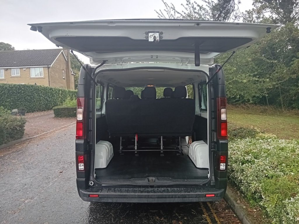 Used Vauxhall Vivaro 2018 for sale - 75607038: Photo 13