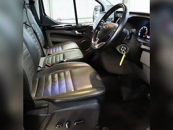 Used Ford Tourneo Custom 2021 for sale - 75630965: Photo