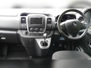 Used Renault Trafic 2020 for sale - 79141811: Photo