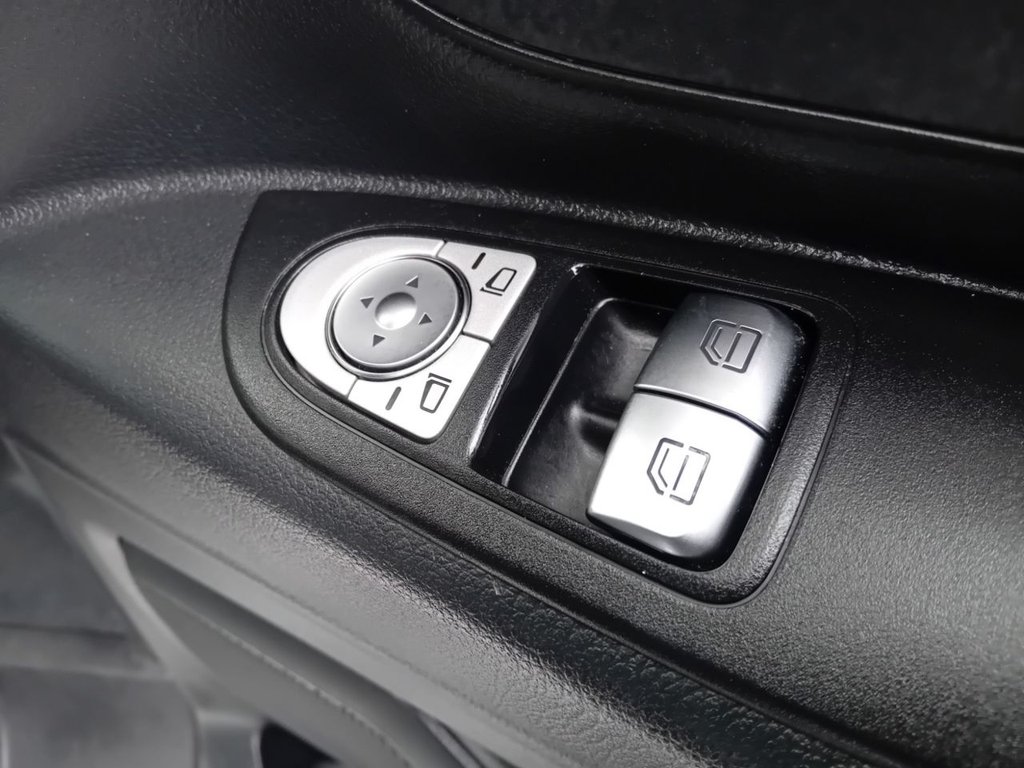 Used Mercedes-Benz Vito 2019 for sale - 77139607: Photo 26
