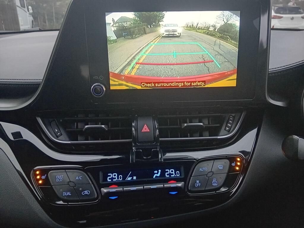 Used Toyota C-HR 2022 for sale - 76783939: Photo 4