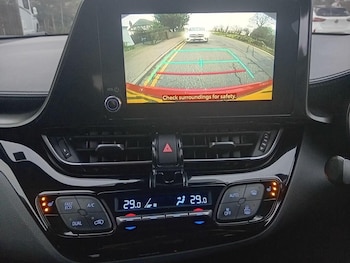 Used Toyota C-HR 2022 for sale - 76783939: Photo