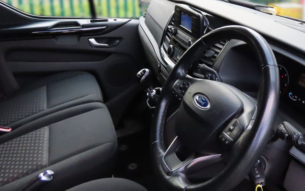 Used Ford Tourneo Custom 2019 for sale - 76698198: Photo 2