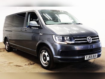 Used Volkswagen Transporter Shuttle 2019 for sale - 78256943: Photo