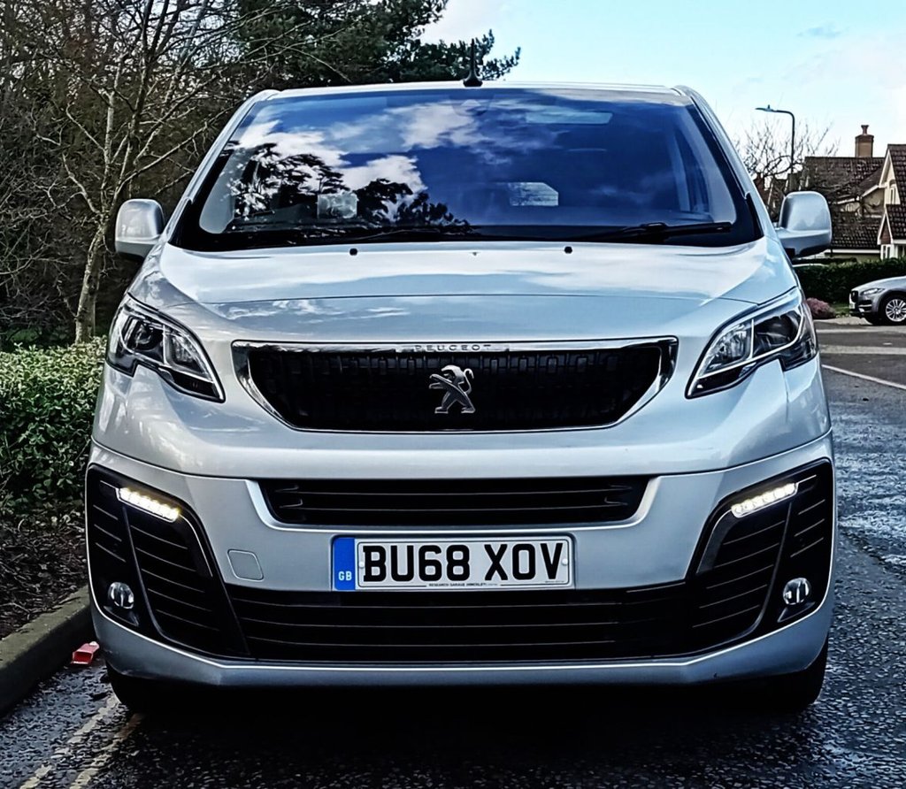 Used Peugeot Traveller 2018 for sale - 77483493: Photo 14