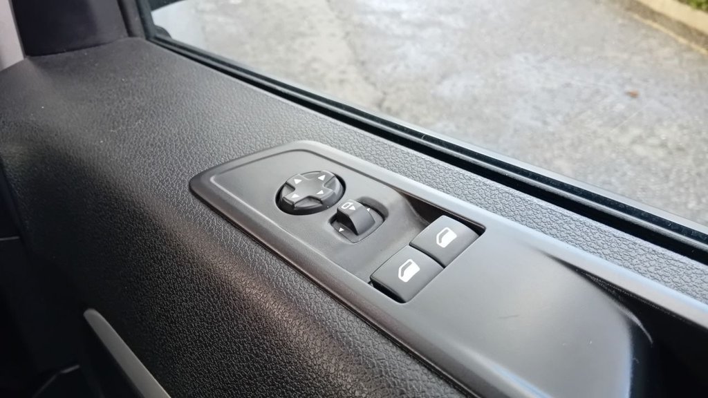 Used Peugeot Traveller 2018 for sale - 77483493: Photo 30