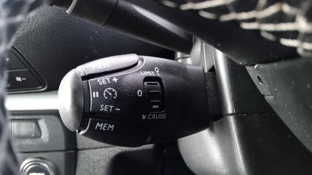 Used Peugeot Traveller 2018 for sale - 77483493: Photo 42