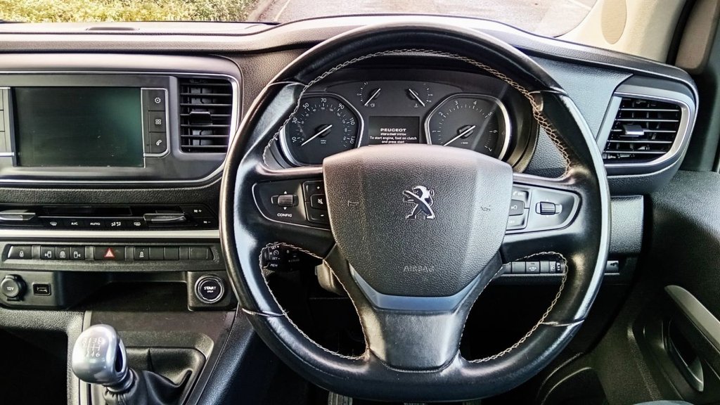 Used Peugeot Traveller 2018 for sale - 77483493: Photo 43