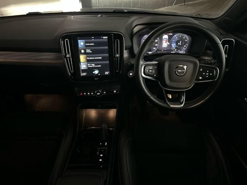 Used Volvo XC40 2021 for sale - 77583395: Photo 2