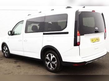 Used Ford Grand Tourneo Connect 2022 for sale - 78863439: Photo