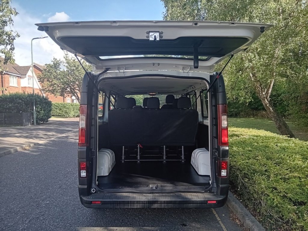 Used Vauxhall Vivaro 2018 for sale - 75296216: Photo 19