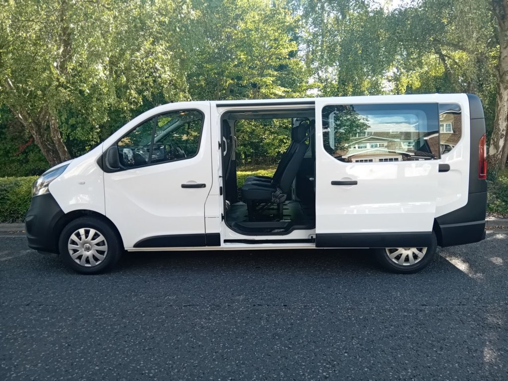 Used Vauxhall Vivaro 2018 for sale - 75296216: Photo 7