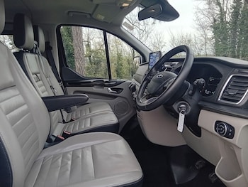 Used Ford Tourneo Custom 2022 for sale - 78315225: Photo