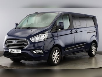 Used Ford Tourneo Custom 2019 for sale - 78582916: Photo