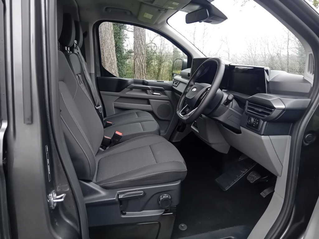 Used Ford Tourneo Custom 2024 for sale - 77133589: Photo 45